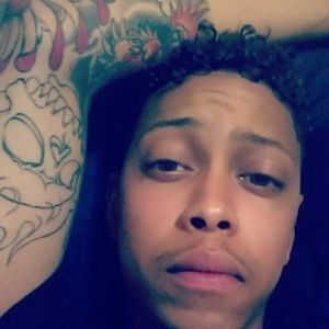 Meet your Posher, Derrick